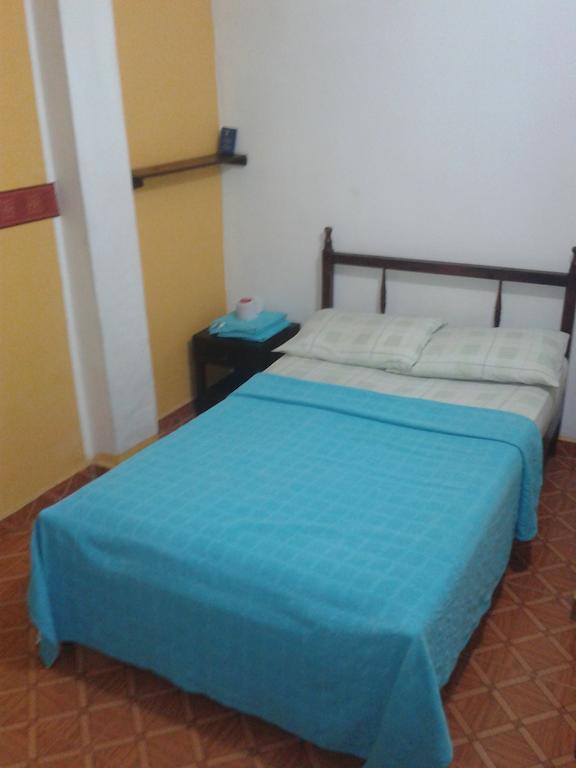 Hotel Hospederia Casa Familiar Santa Marta  Habitación foto