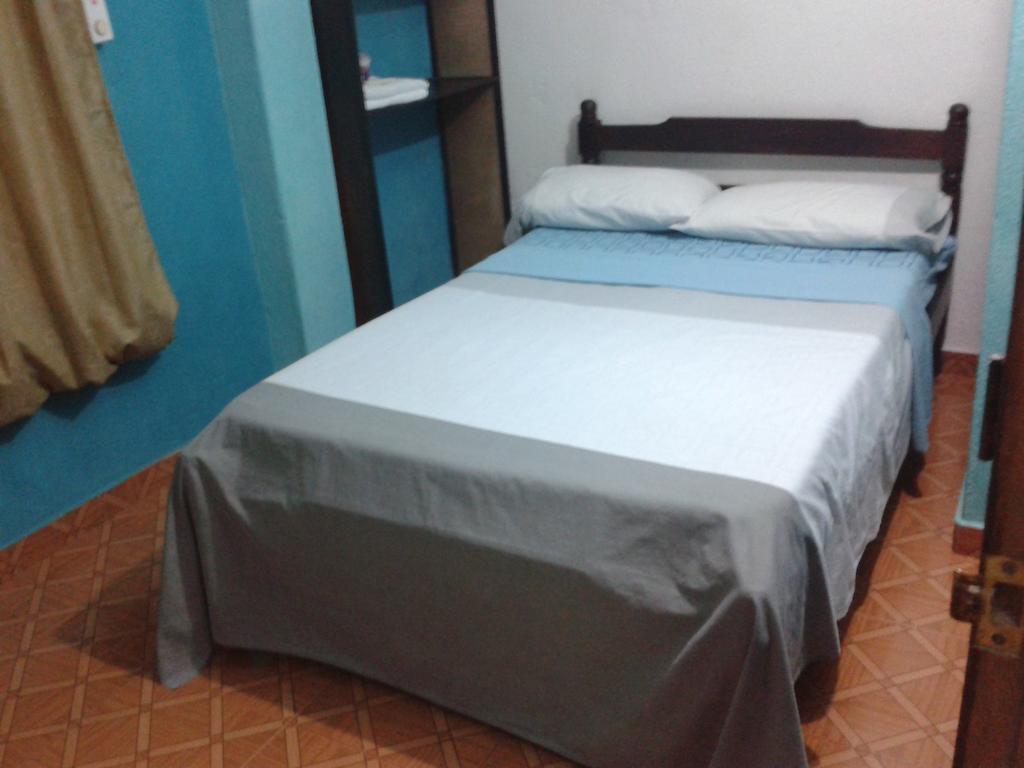 Hotel Hospederia Casa Familiar Santa Marta  Habitación foto
