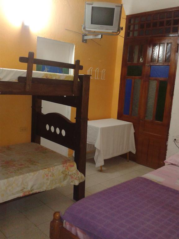 Hotel Hospederia Casa Familiar Santa Marta  Habitación foto